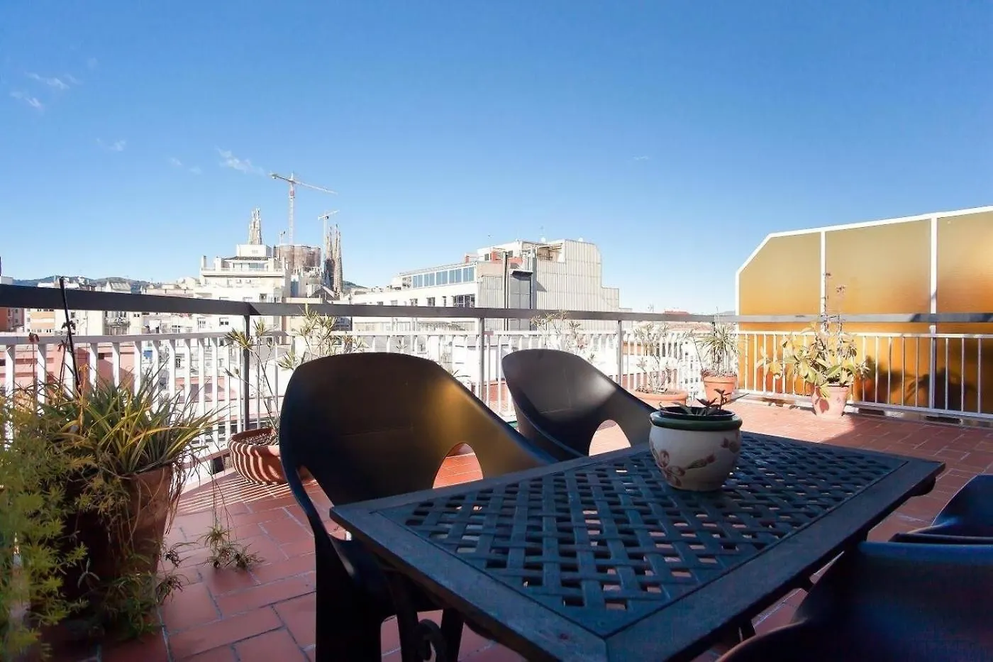 Ferienwohnung Fuer 4 Personen Ca 75 Qm In Barcelona-Eixample, Costa Brava Costa Del Maresme