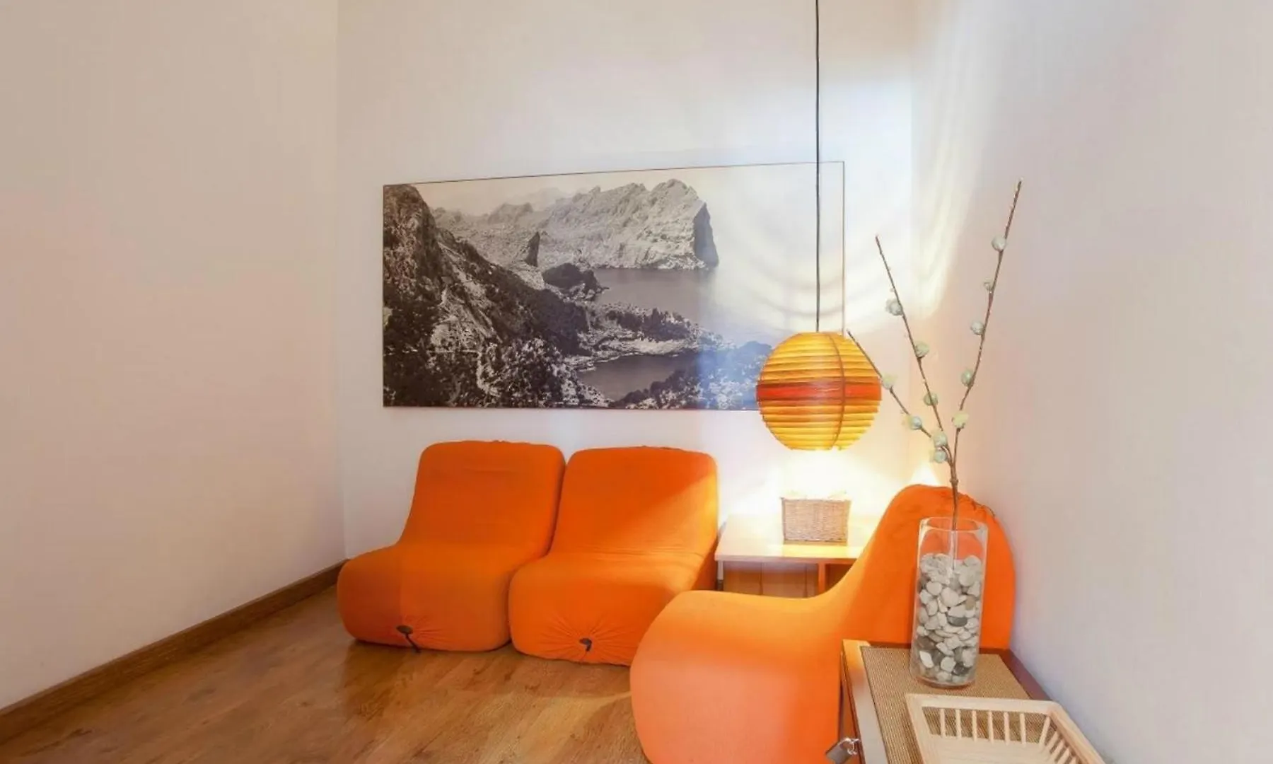 Apartment Ferienwohnung Fuer 4 Personen Ca 75 Qm In Barcelona-Eixample, Costa Brava Costa Del Maresme