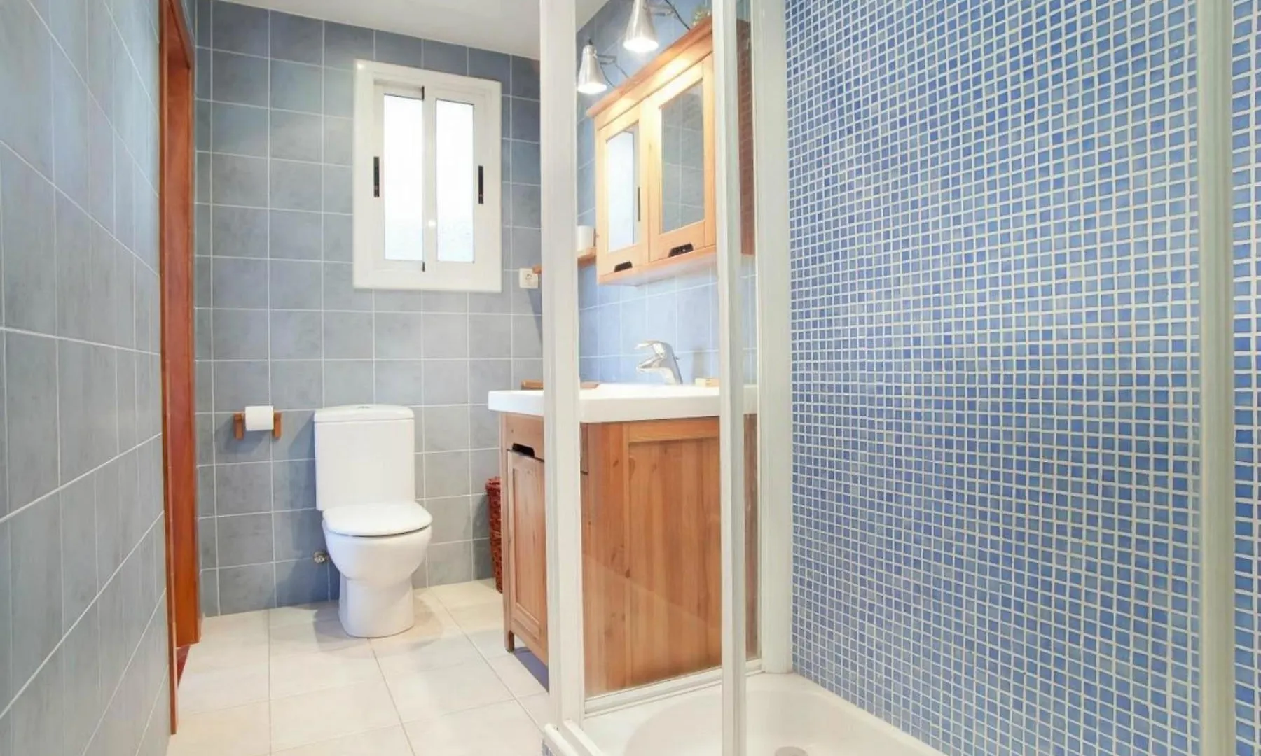 Apartment Ferienwohnung Fuer 4 Personen Ca 75 Qm In Barcelona-Eixample, Costa Brava Costa Del Maresme